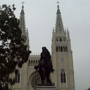 Meet your Posher, Monica